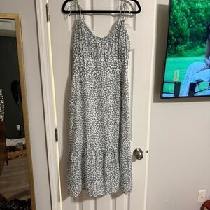 EUC Abercrombie midi dress